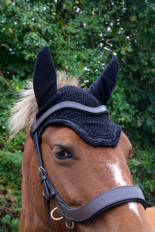 Box DIY "réalise ton bonnet au crochet CHEVAL & PONEY" Noir et Brillant