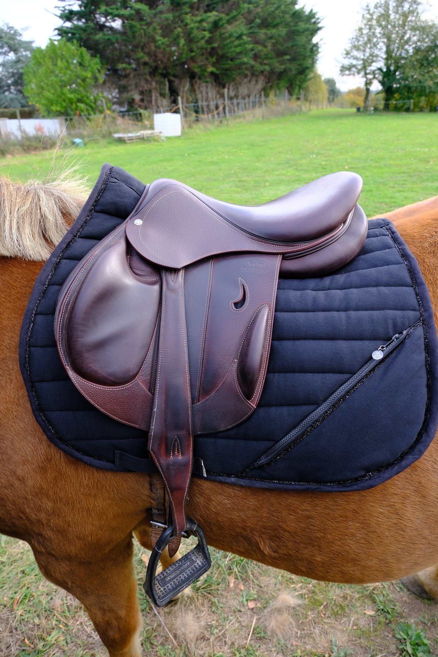 Tapis de selle à POCHE - en précommande